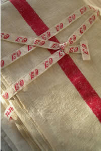 antique and vintage linen, textiles, haberdashery
